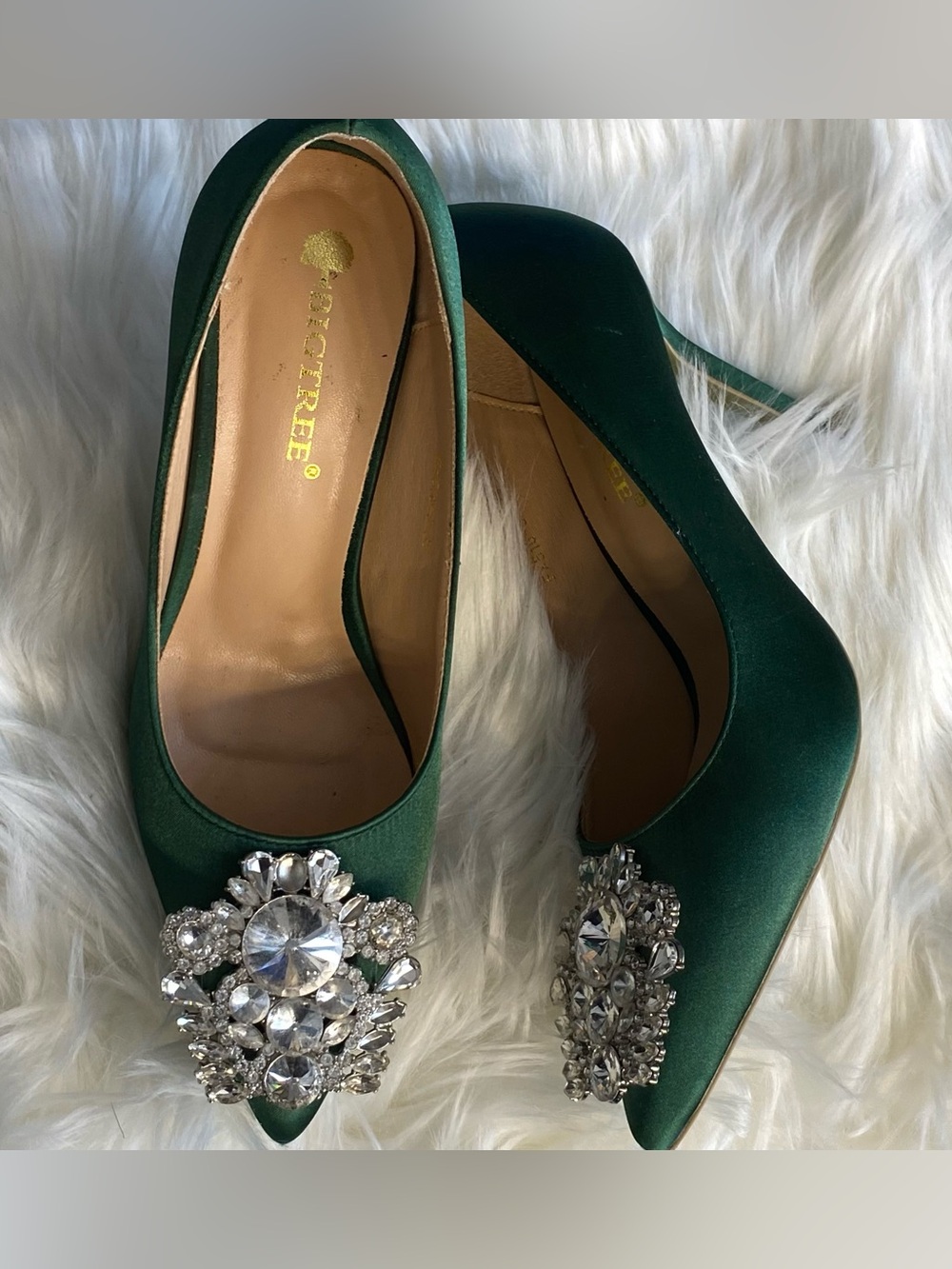 OrchTree Emerald Satin Crystal-Embellished Pointed Pumps - Picture 2 of 8